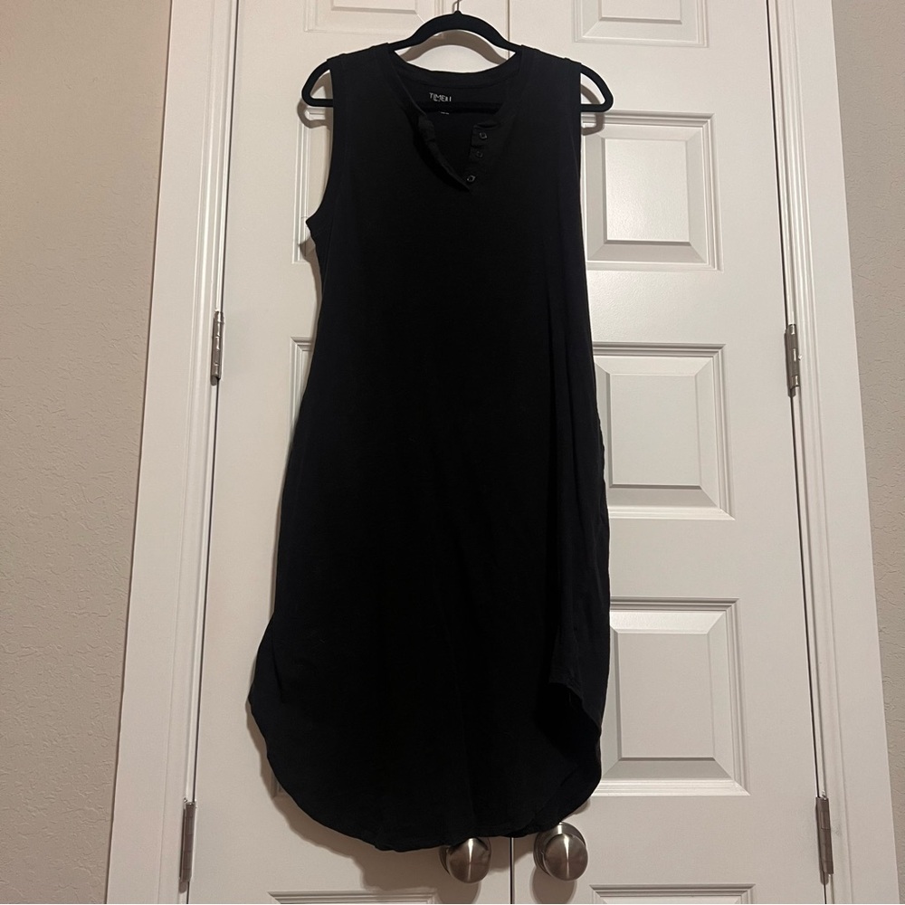 Time and Tru Comfy Black Midi Dress with Pockets